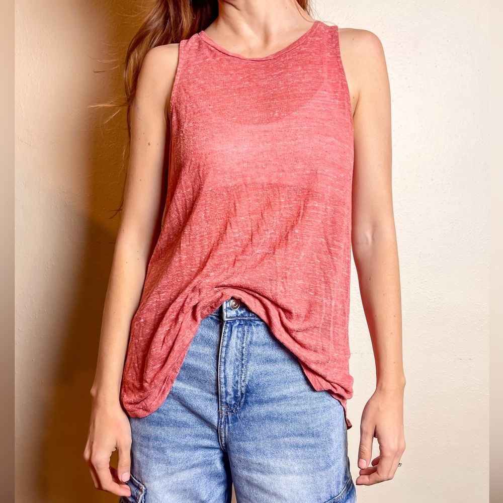 23 Old Navy tank top size small